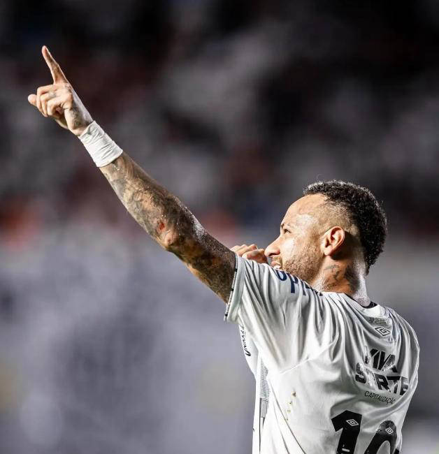 爱游戏手机版-内马尔官方宣布爆冷新规，美国队引发争议！